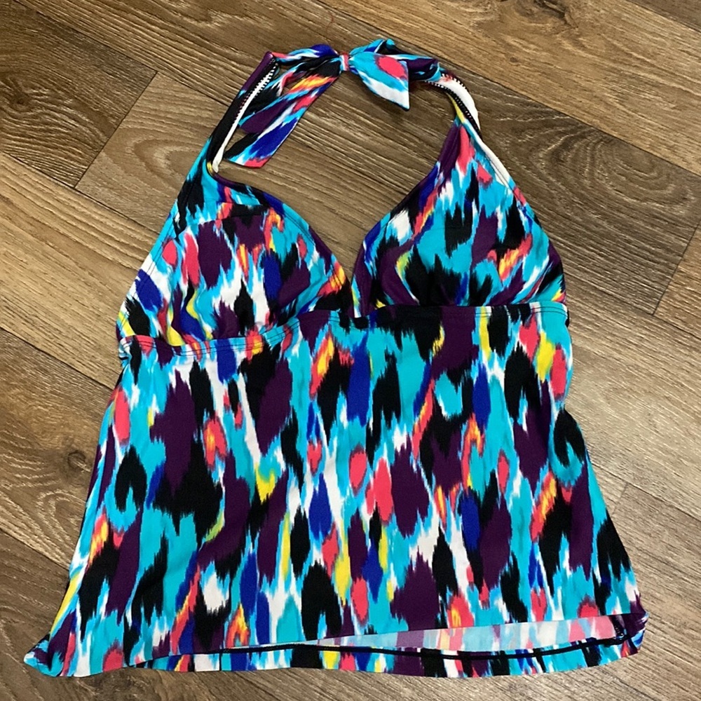 Catalina‎ swim top